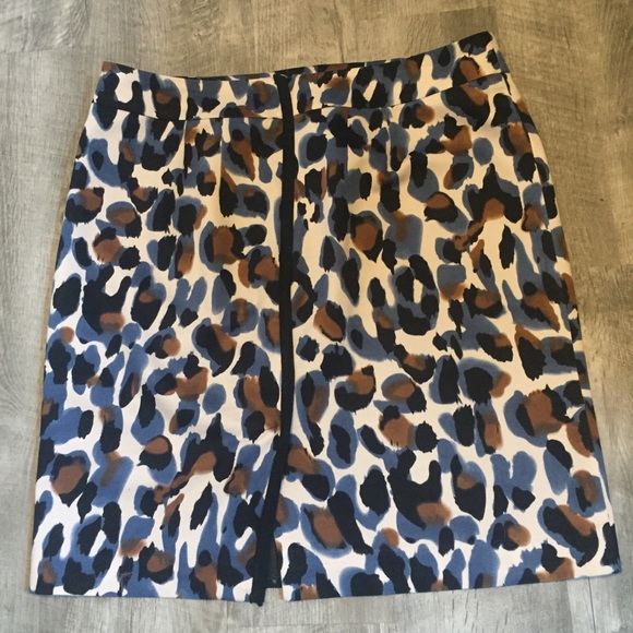 Valerie Bertinelli pencil skirt. Size 10 - Picture 2 of 4